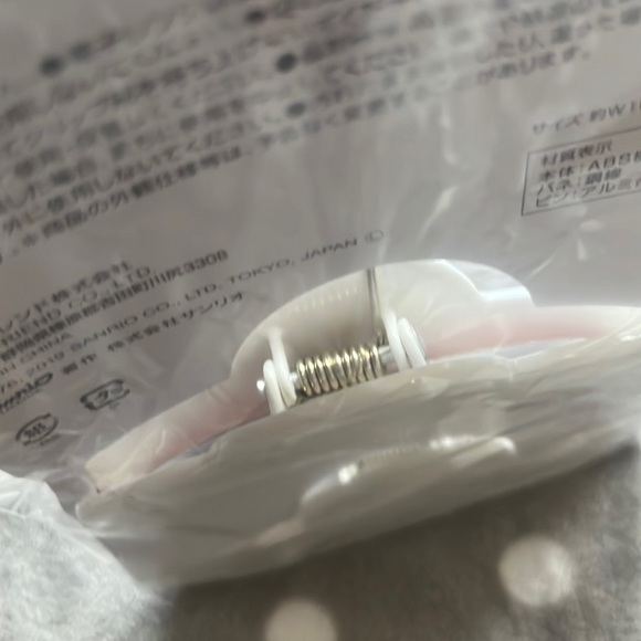 Hello Kitty Kitchen Clip 2 pieces - Picture 5 of 7